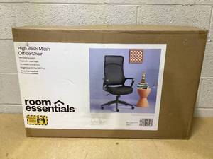 lot 460 image: Task Dorm Chair Black - Room Essentials