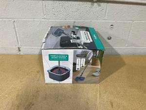 lot 322 image: True & Tidy True Clean Spin Mop & Bucket System