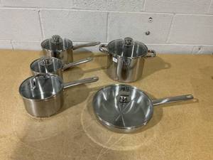 lot 362 image: Tools Of The Trade Stainless Steel 10 Piece Pot and Pan Set