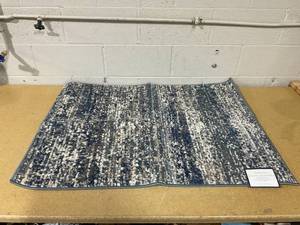 lot 369 image: Charter Club Gossamer Accent Rug, 31.5 X 42 Navy and Cream