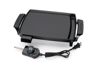 lot 373 image: Presto Liddle Griddle Mini Electric Griddle Black