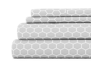 lot 152 image: 4PCS King Size Gray Honeycomb Print Microfiber Bed Sheets Set Bedding by Comfort Canopy