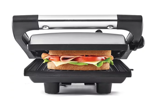lot 229 image: Bella Electric Panini Press & Sandwich Grill, 1400W