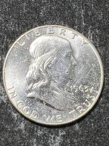 lot 70 image: 1963-D US FRANKLIN HALF DOLLAR