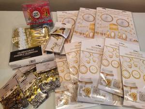 lot 31 image: 40th Birthday Party Decor