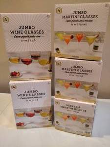 lot 60 image: Plastic Wine and Martini Glasses