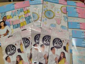 lot 128 image: Gender Reveal Party Decor (Its a Girl)