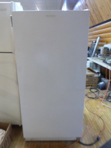 lot 8 image: Frigidaire Upright Freezer