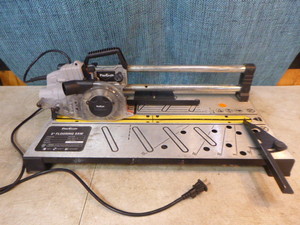 lot 18 image: FlorCraft 5 Floor Saw