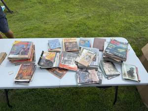 lot 41 image: OUTDOOR MAGAZINES