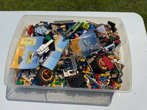 LEGOS