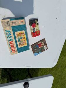 lot 113 image: GAMES AND DECORATION