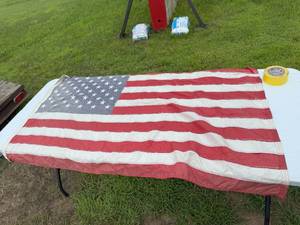 lot 129 image: USA FLAG