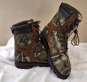 lot 35 image: Rocky  Mens Size 11W (ModelRKYK056) -Cornstalker CT WP Boot Mossy Oak Break-Up Infinity