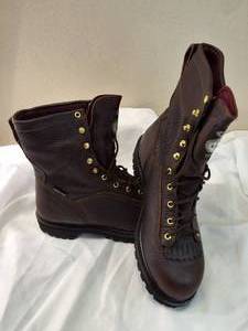 lot 70 image: Georgia Boots  Mens Size 10 W ( Model G8043) -Lace-To-Toe GTX 200G Waterproof Boots