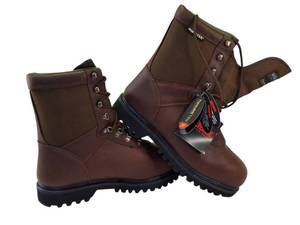 lot 107 image: Wolverine  Mens Size 11.5 EW (ModelW03805) -8 Insulated Non Metallic Safety Toe Work Boot