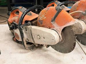 lot 8 image: Stihl Gasoline-Powered 12 Portable Saw TS 420