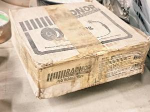 lot 22 image: Lot of (1 Full Spool) Radnor .045 Mig Welding Wire ER70S-6