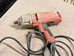lot 46 image: Milwaukee 12 Square - Pin Impact Wrench 9070-20