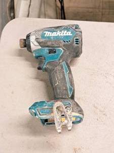 lot 65 image: Makita 18V Impact Driver XDT13