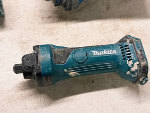lot 85 image: Makita 18V Drywall Router  Cut-Out Tool XOC01