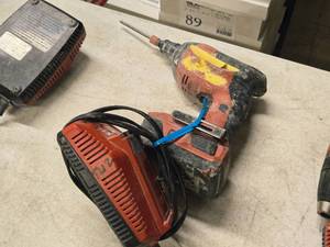 lot 120 image: Hilti 22V 14 Drywall Screwdriver SD-5000-A22 with Battery, Charger