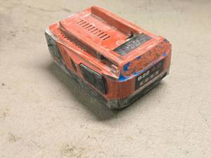lot 134 image: Hilti B22 4.0 21.6V 85.54Wh Li-ion Battery Pack