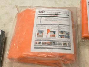 lot 156 image: Surface Protector for Genie GS4655 Slab Scissor #ES-GENIE654655 - R & R Surface Protectors Inc (in original packaging)