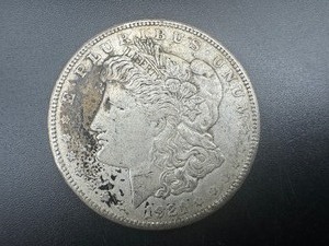 lot 38 image: 1921-S Morgan Silver Dollar