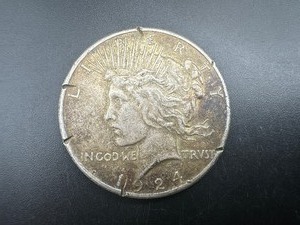 lot 87 image: 1924 Peace Silver Dollar