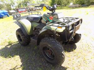 lot 6 image: 2022 Polaris Sportsman 4x4
