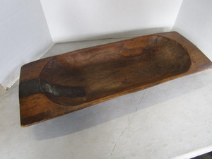 lot 14 image: Dough Board  Trencher Bowl, Antique