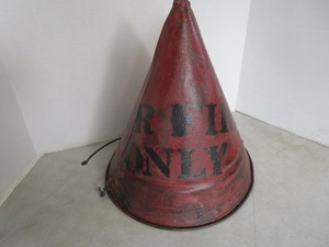 lot 18 image: Antique Fire Bucket
