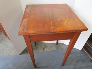 lot 27 image: Plant Stand  Occasional Table