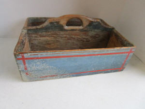 lot 80 image: Vintage Silverware Tray