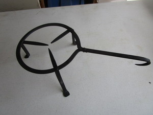 lot 129 image: Wrought Iron Cooking Stand