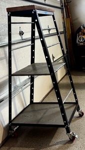 lot 61 image: Mobile Tool and Clamp Rack