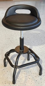 lot 72 image: Adjustable Metal Workshop Stool with Padded Seat