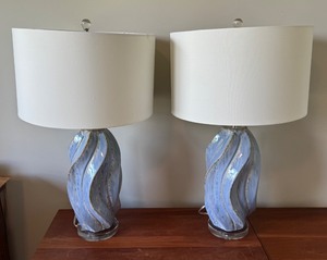 lot 21 image: Pair of Blue Swirl Glass Table Lamps with Shades