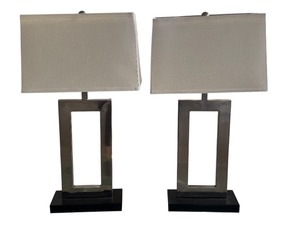 lot 24 image: Pair of Modern Table Lamps with Rectangle Design