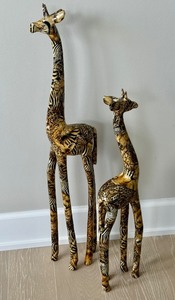 lot 35 image: Set of 2 Decoupage Style Decorative Giraffe Figurines - 24 and 30 Tall