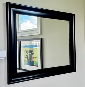 lot 37 image: Decorative Black Framed Wall Mirror 29.5x 23