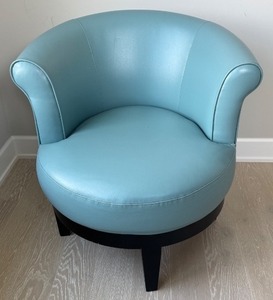 lot 40 image: Blue Faux Leather Accent Chair