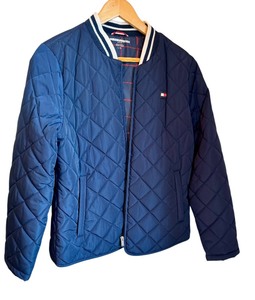 lot 51 image: Tommy Hilfiger Sport Womens Quilted Navy Bomber Jacket Size L