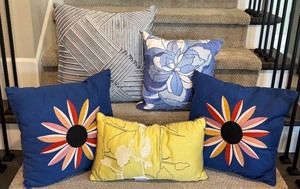 lot 156A image: LL - Set of 5 Decorative Throw Pillows in Assorted Patterns and Sizes