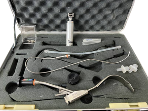 lot 40 image: Circon ACMI LAR-A Adult Bullard Laryngoscope Kit  Fiber Optic Illumination & Rigid Curved Blade Design  Great Condition