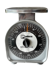 lot 49 image: Pelouze YG 500R Portion Control Scale  Mechanical Display, High Precision Weighing  Great Condition