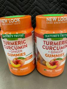 lot 47 image: Natures Truth Turmeric Curcumin  Ginger Gummies, 140 Vegan Gummies