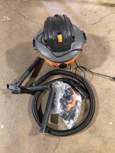 lot 9 image: RIDGID 6 Gallon 3.5 Peak HP NXT Shop Vacuum Wet Dry Vac with General Debris Filter, Locking Hose and Accessory Attachments  Used Good  Customer Returns See Pictures