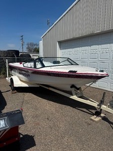 1987 Mastercraft Prostar 190